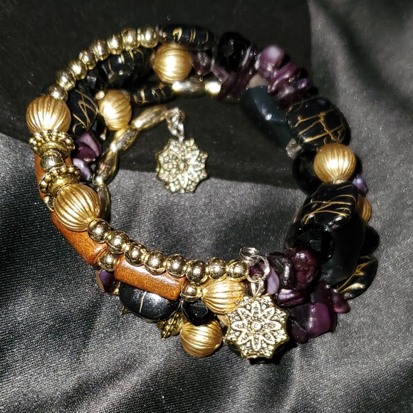 NWOT bracelet - Picture 5 of 7